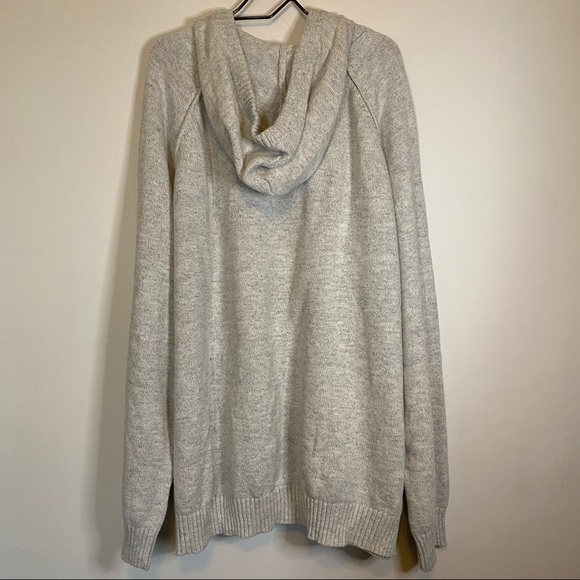 ✨goodfellow & co gray hooded pullover sweater✨ - Picture 2 of 3